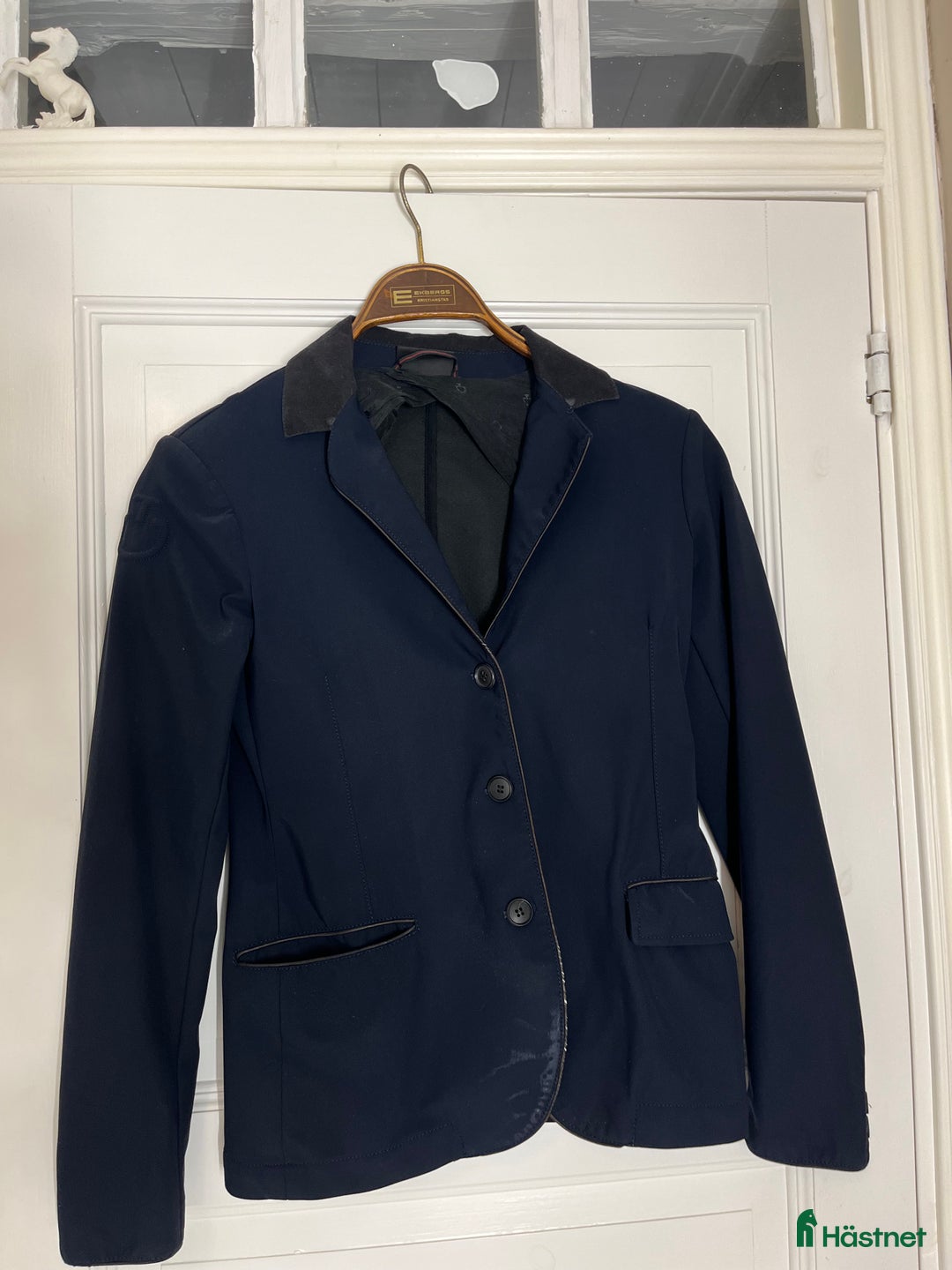 Jackor & Kavajer ryttarutrustning till salu: Cavalleria Toscana kavaj  i Steninge - Annons 1