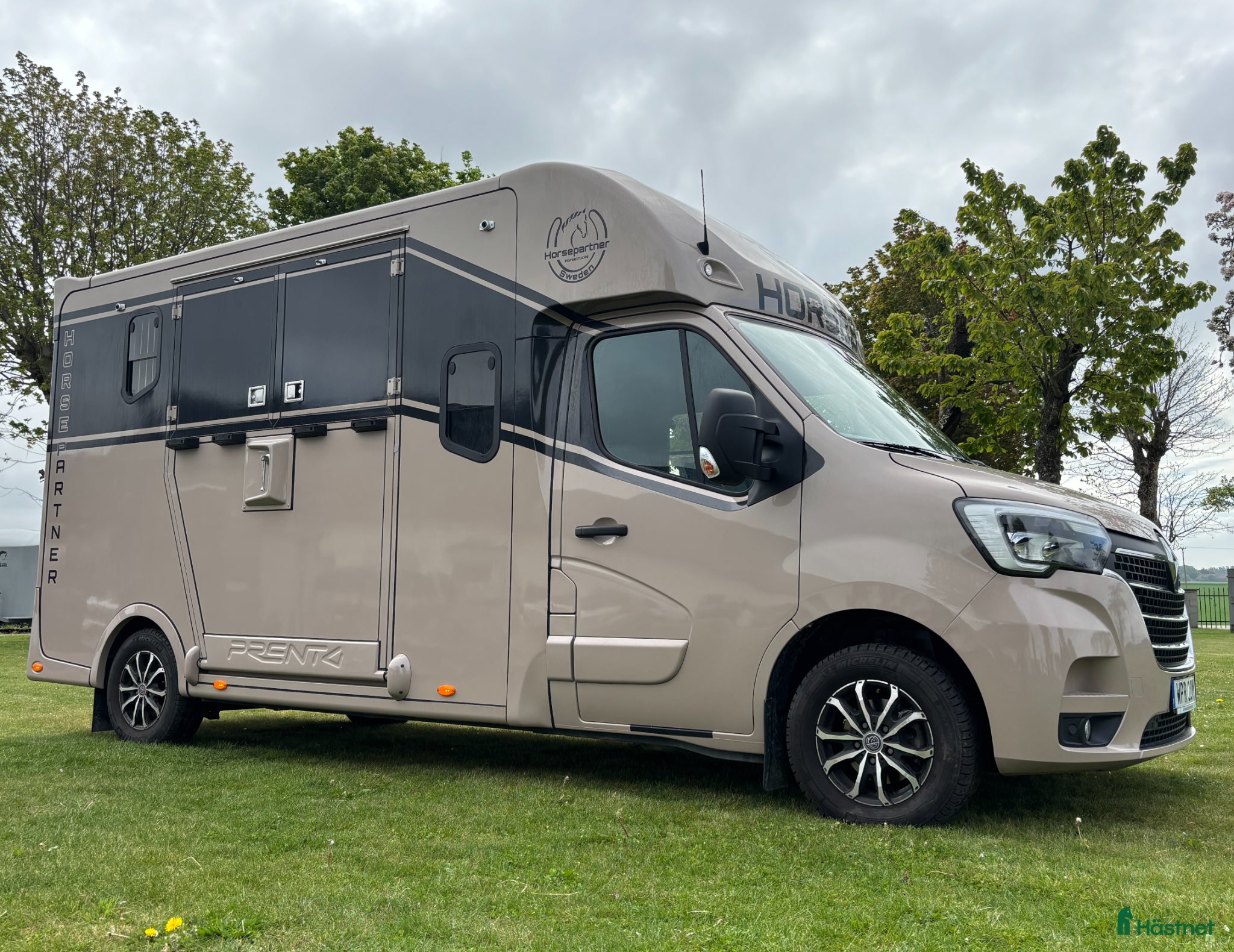 Hästlastbilar  fordon & transport till salu: Renault Master - Horsepartner Exclusive - Annons 9