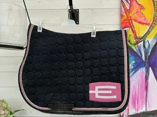 Schabrak & Vojlockar hästutrustning Equiline schabrak - Annons 2