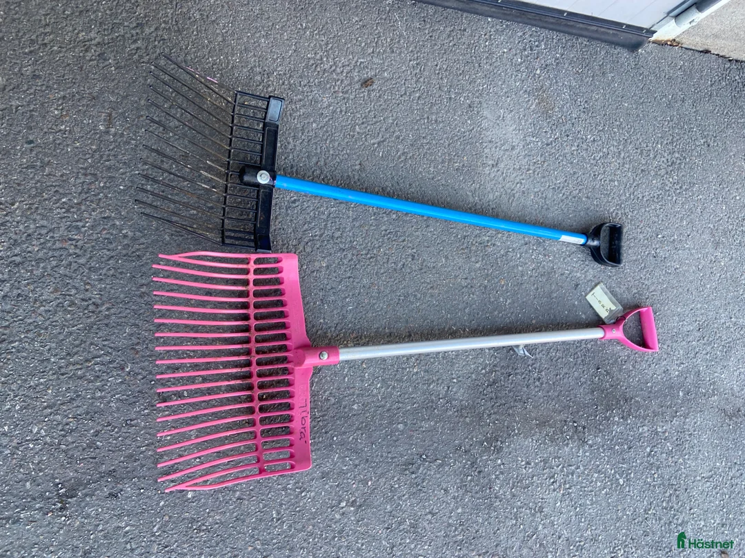 Stallinredning, stängsel & gård övrig utrustning till salu: Grepsr - Annons 1