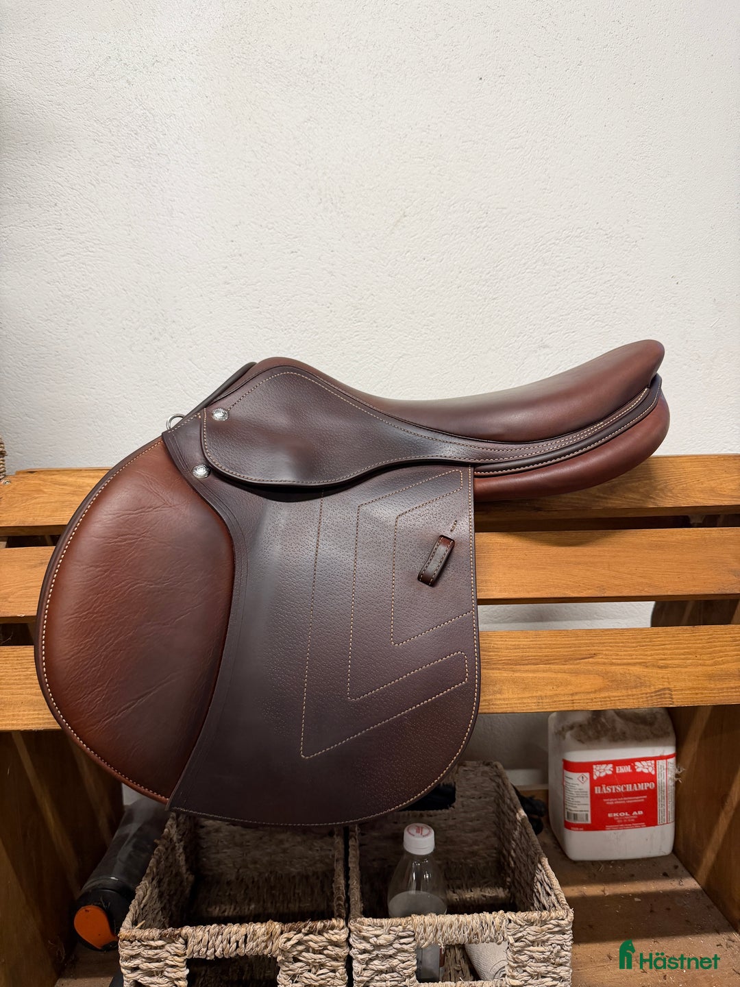 Sadlar hästutrustning till salu: Fin Renaissancesadel  i Brunskog - Annons 1