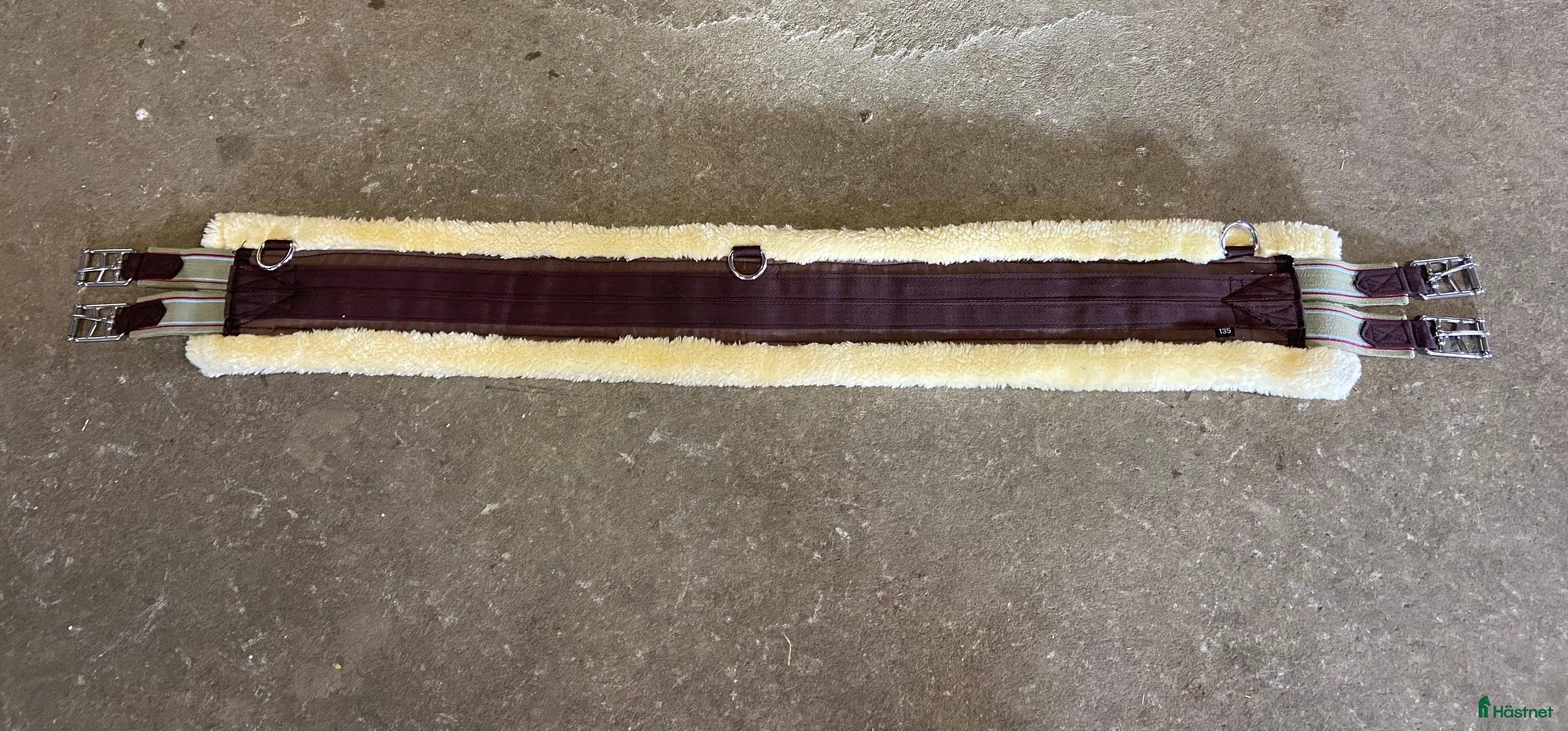 Sadeltillbehör hästutrustning Sadelgjord strl 135 - Annons 24