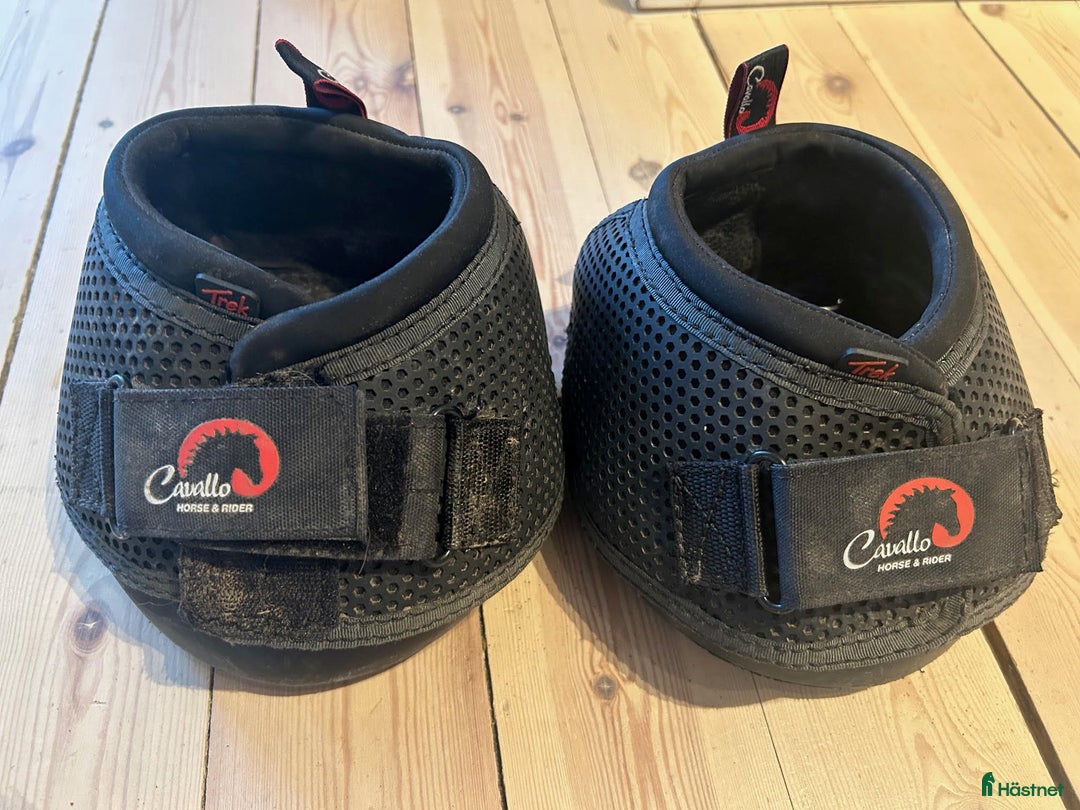Övrig Hästutrustning hästutrustning till salu: Cavallo Trek hovboots stl 4 regular i Svartsjö - Annons 1