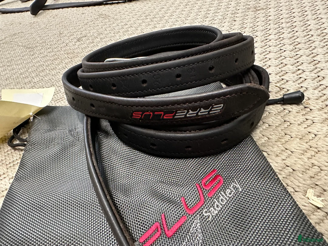 Övrig Ryttarutrustning ryttarutrustning till salu: Förbygel, fårskinnstunnel, stigläder i Vetlanda - Annons 4