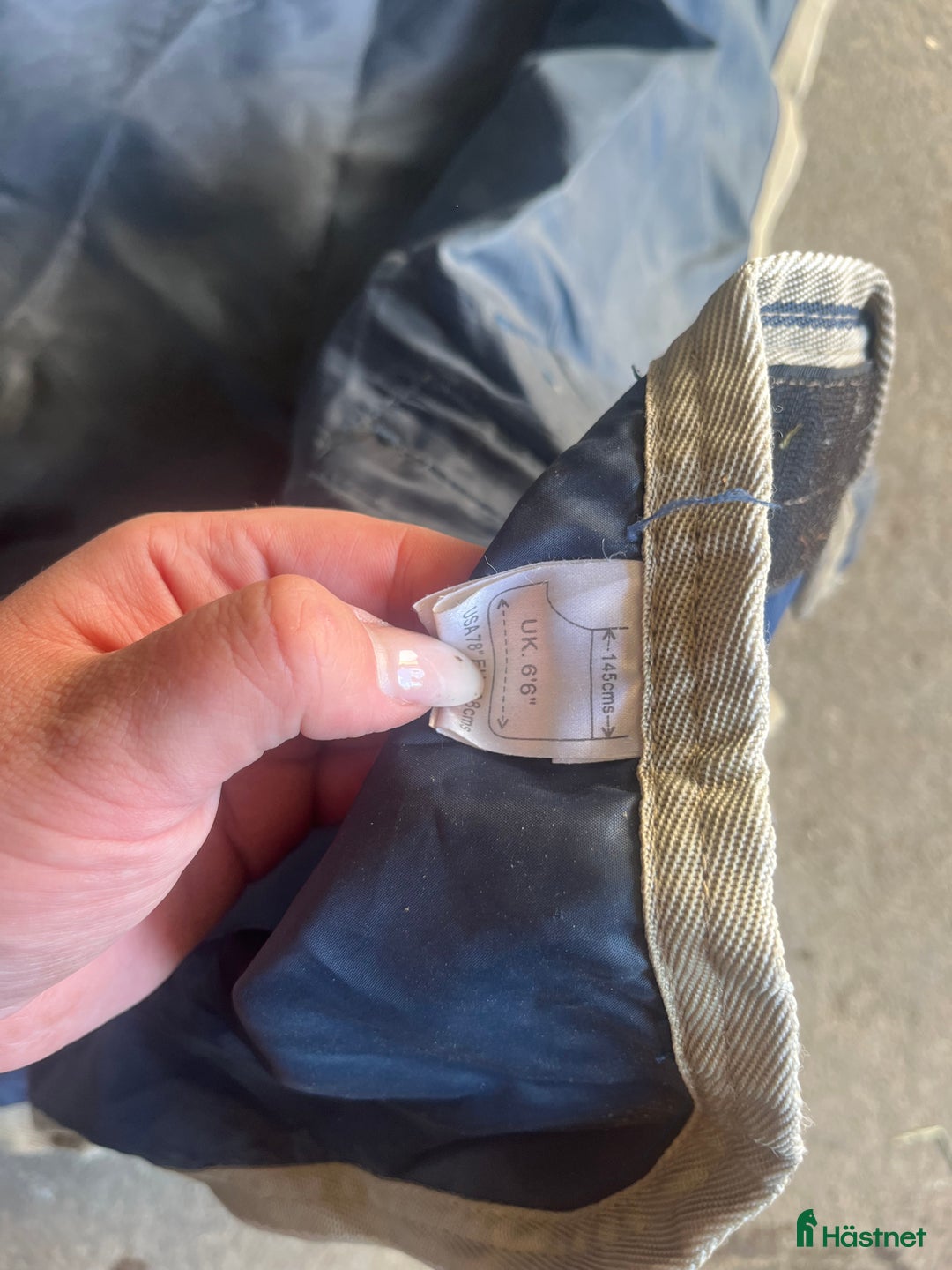 Täcken hästutrustning till salu: Blandade täcken i Båstad - Bild 5