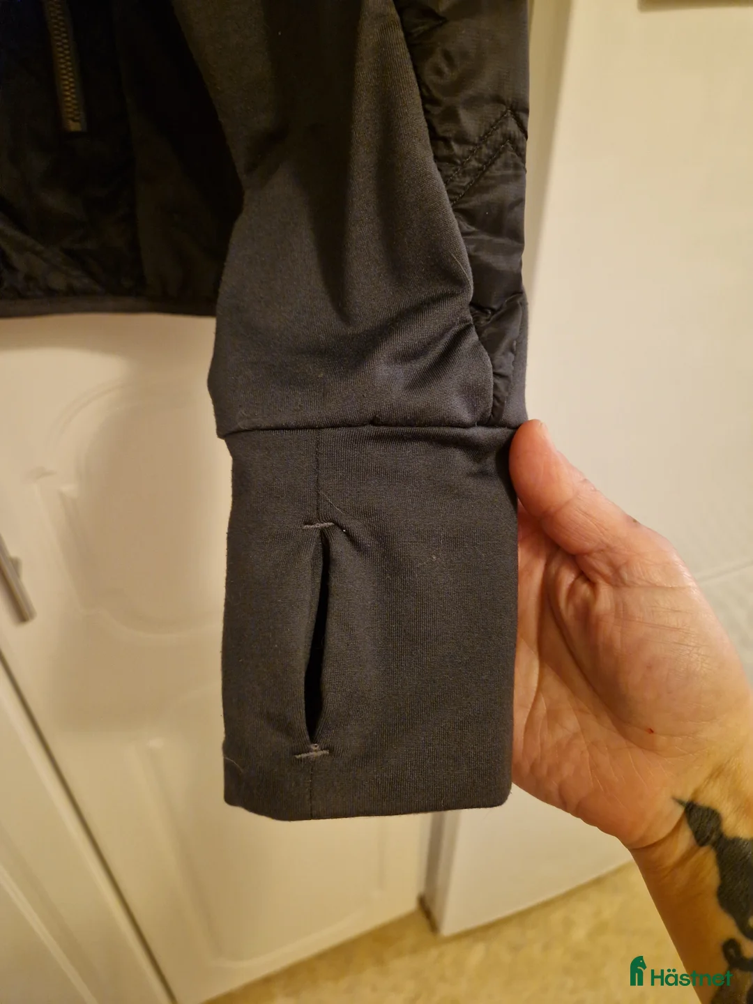 Jackor & Kavajer ryttarutrustning till salu: Uhip hybridjacka i Mantorp - Annons 4