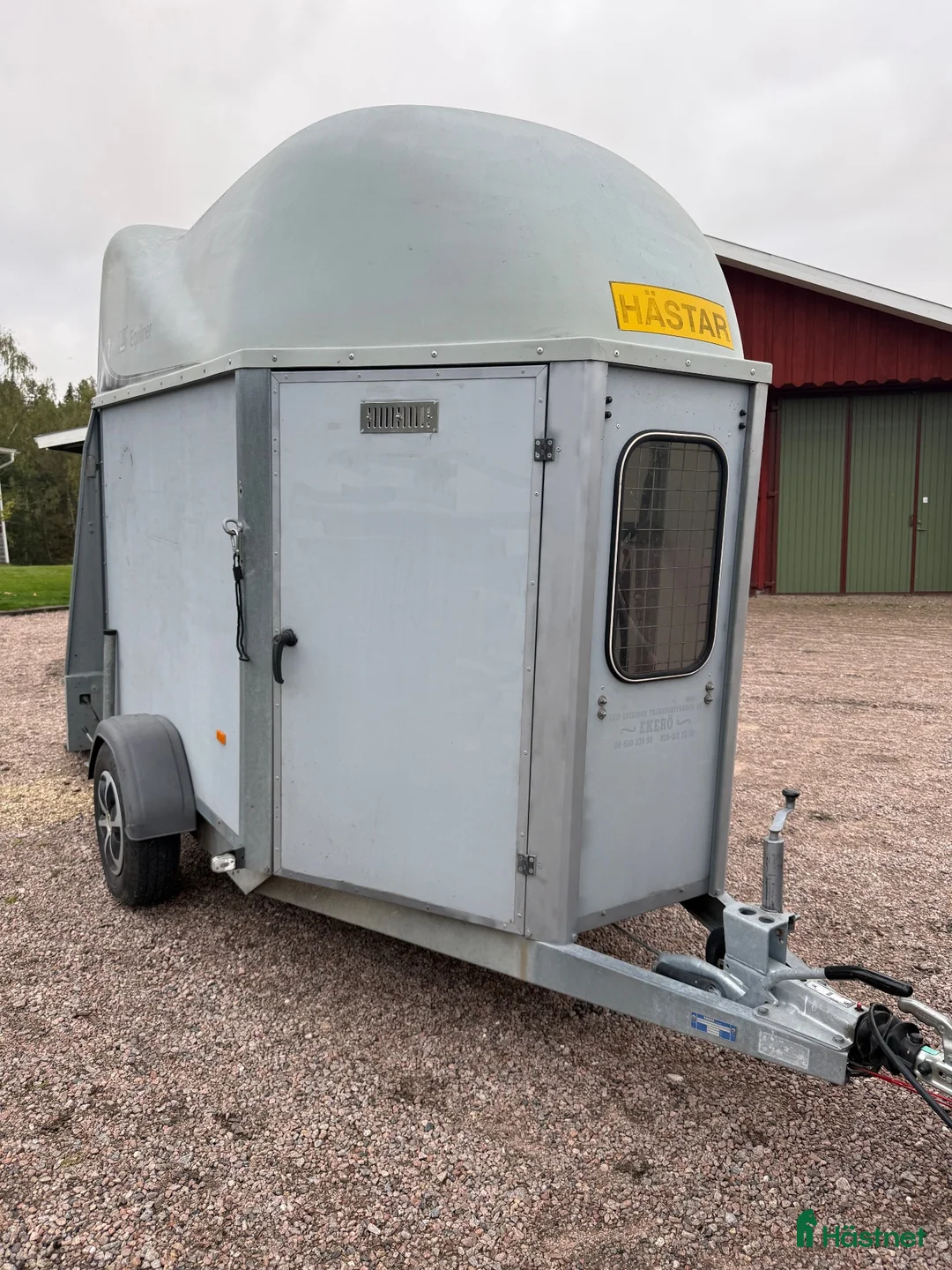 Hästtransporter  fordon & transport till salu: Smidigt B-kortssläp med hög lastvikt - Annons 1