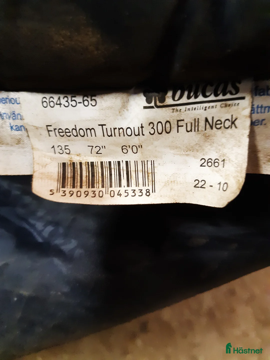 Täcken hästutrustning till salu: Bucas 300g fast hals stl. 135 i Sollebrunn - Annons 5