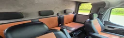 Hästlastbilar  fordon & transport till salu: 5-sitsig hästlastbil, Hög lastvikt - Annons 10