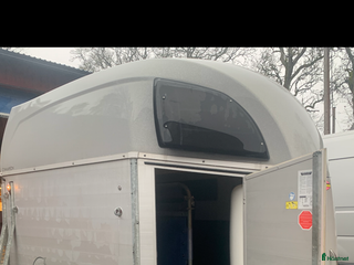 Hästtransporter fordon & transport till salu: Böckmann Champion R år 2017 i Örsundsbro - Annons 8