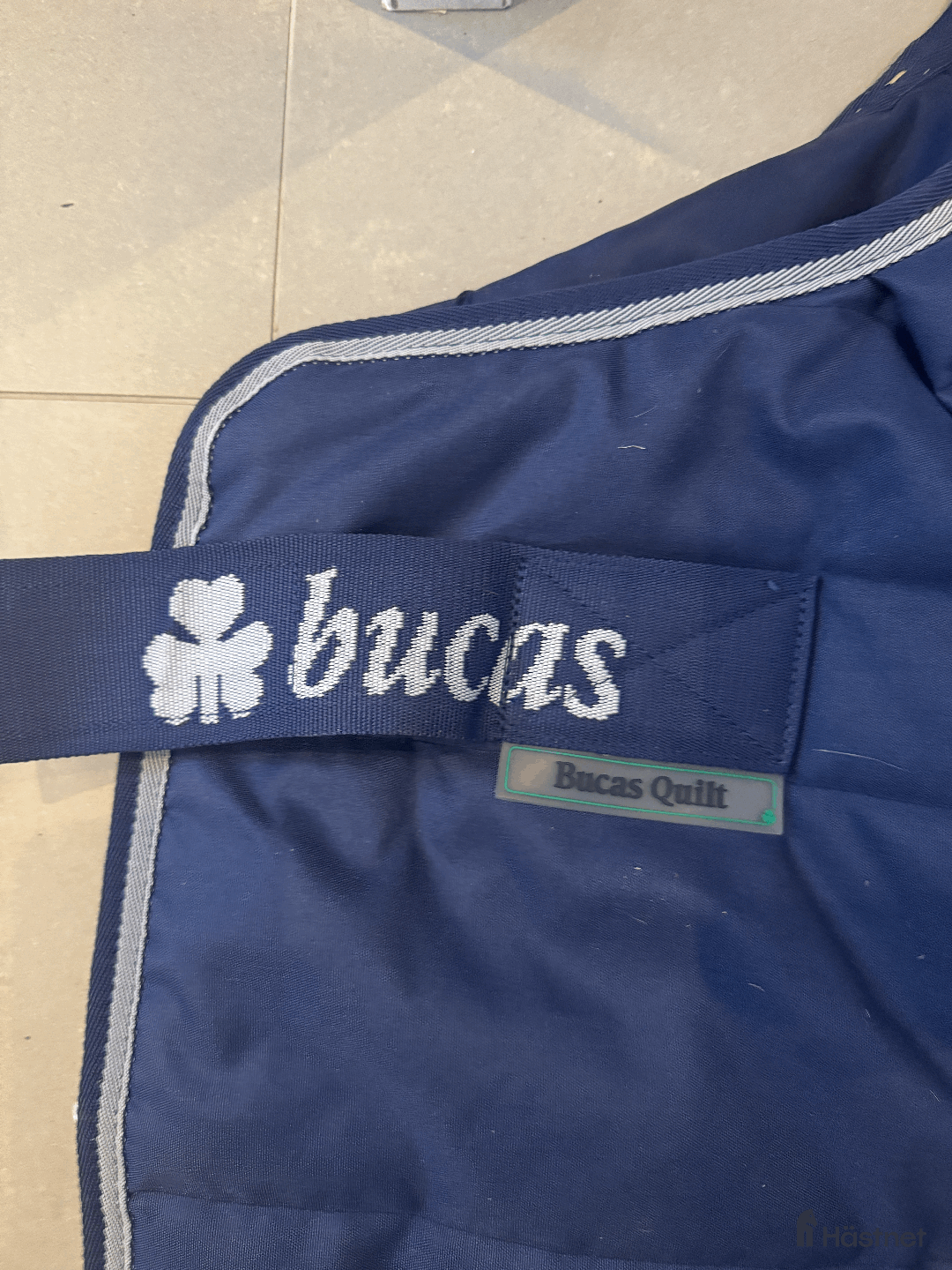 Täcken hästutrustning till salu: BUCAS QUILT STALLTÄCKE 300G - Annons 2