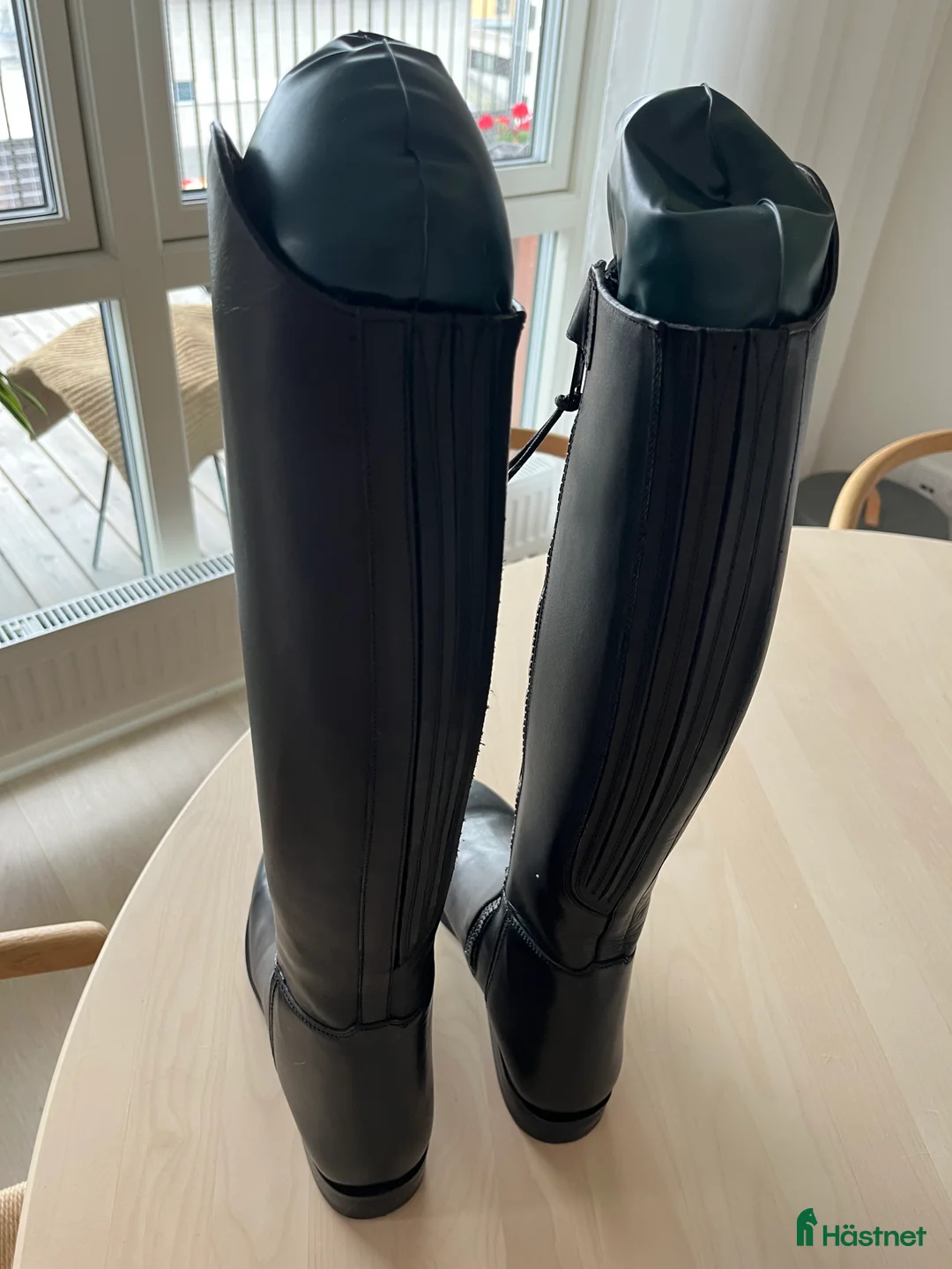 Ridstövlar ryttarutrustning till salu: Dressyrstövlar, Mountain Horse i Kungsör - Annons 5