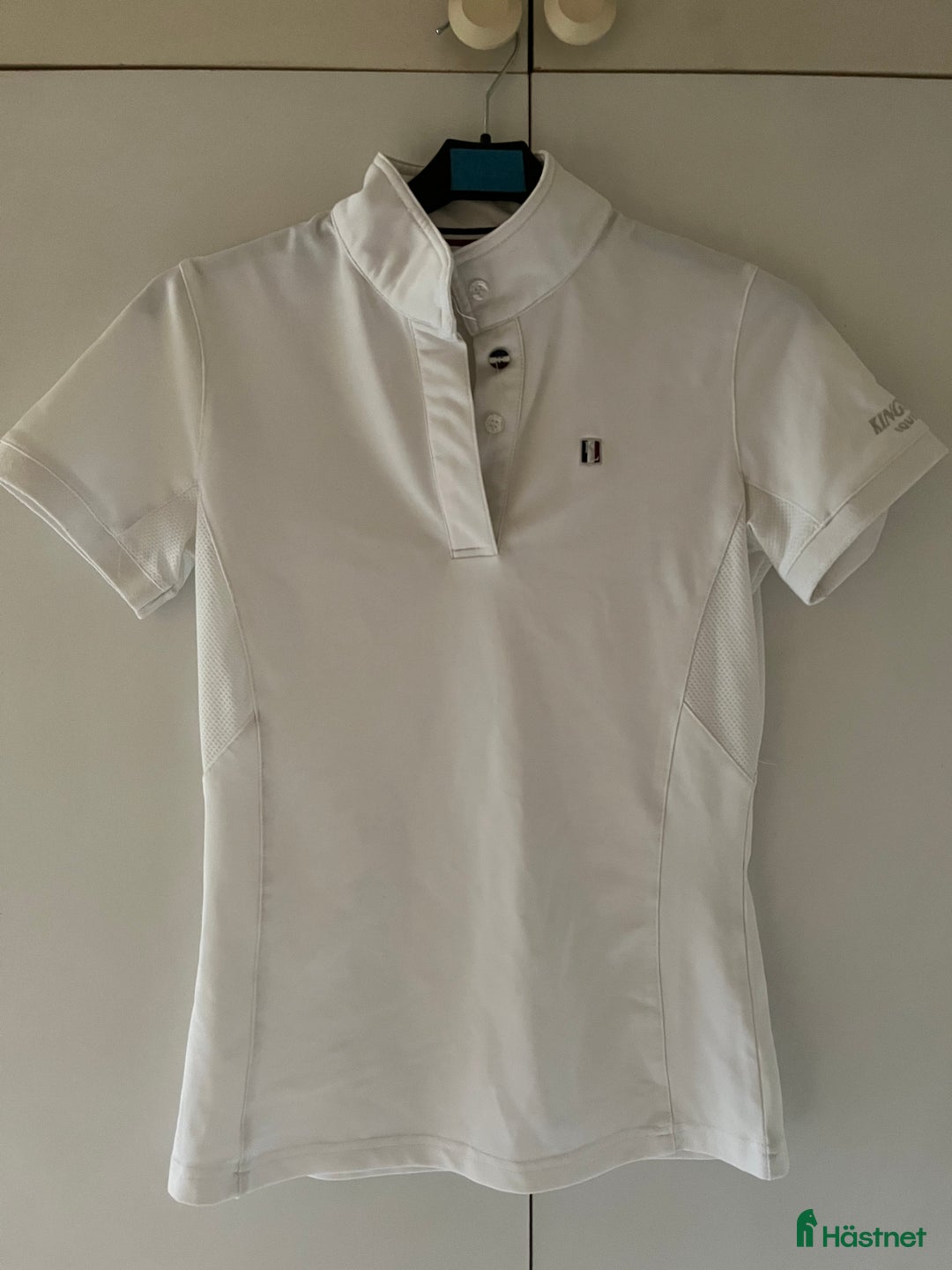 Övrigt Ridkläder ryttarutrustning till salu: Kingsland piké i Moholm - Annons 1