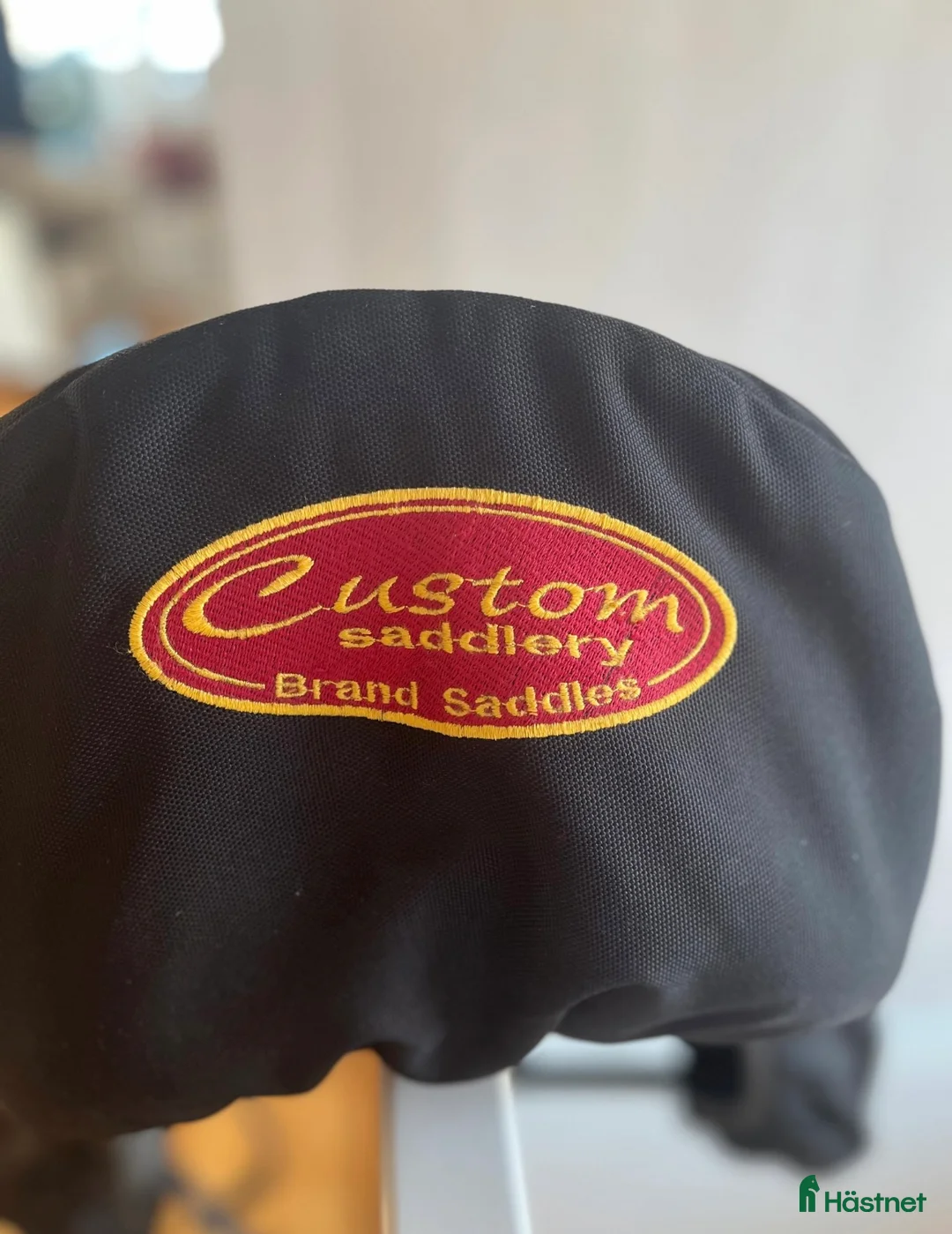 Sadlar hästutrustning till salu: Custom Wolfgang dressyrsadel i Uddevalla - Annons 4