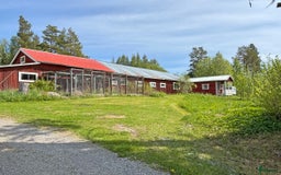  hästgårdar till salu: 15ha - Gård med strandtomt i Bräcke - Bild 3