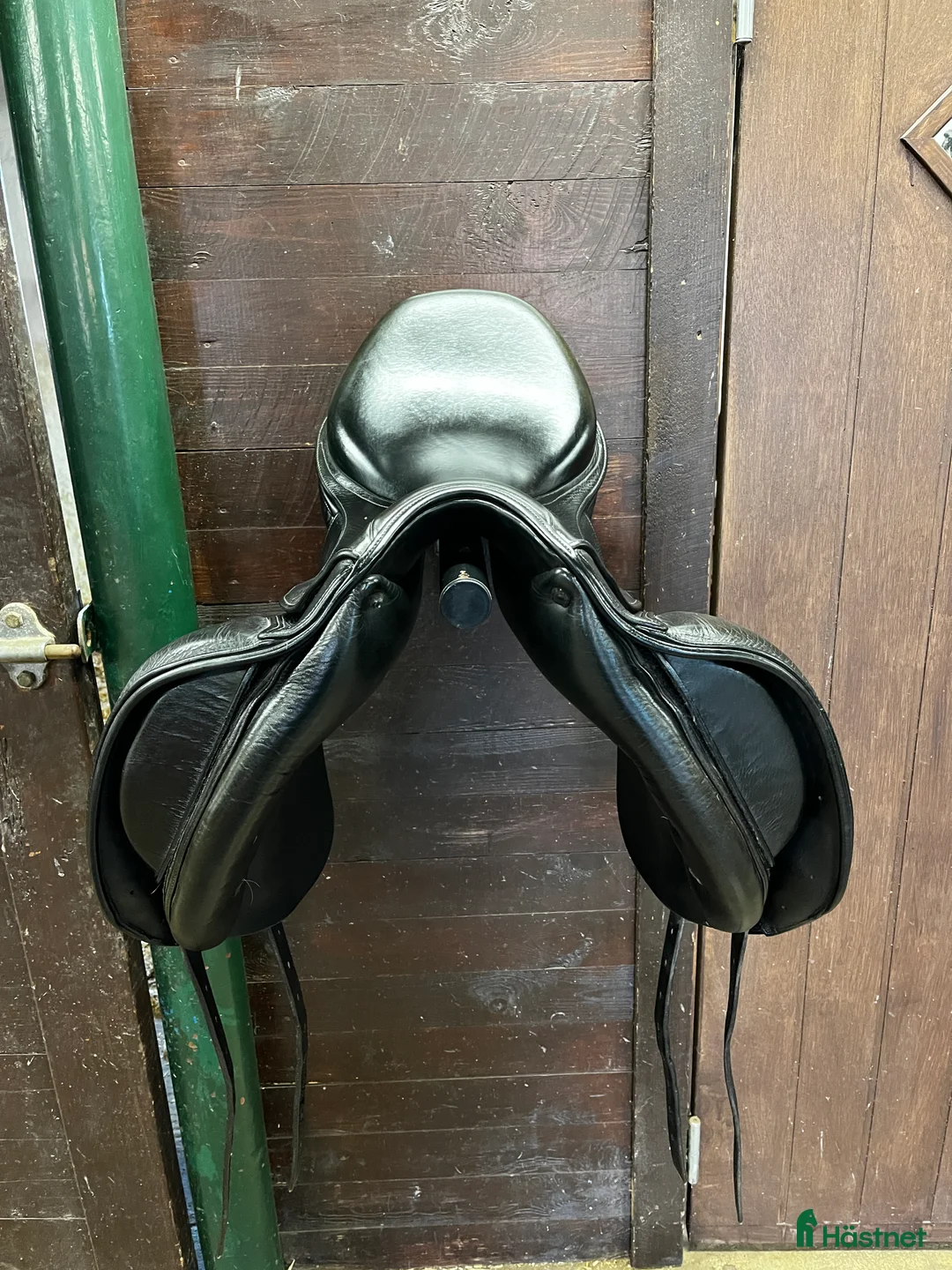 Sadlar hästutrustning till salu: Välvårdad Lippo Azzario Alto - Annons 5