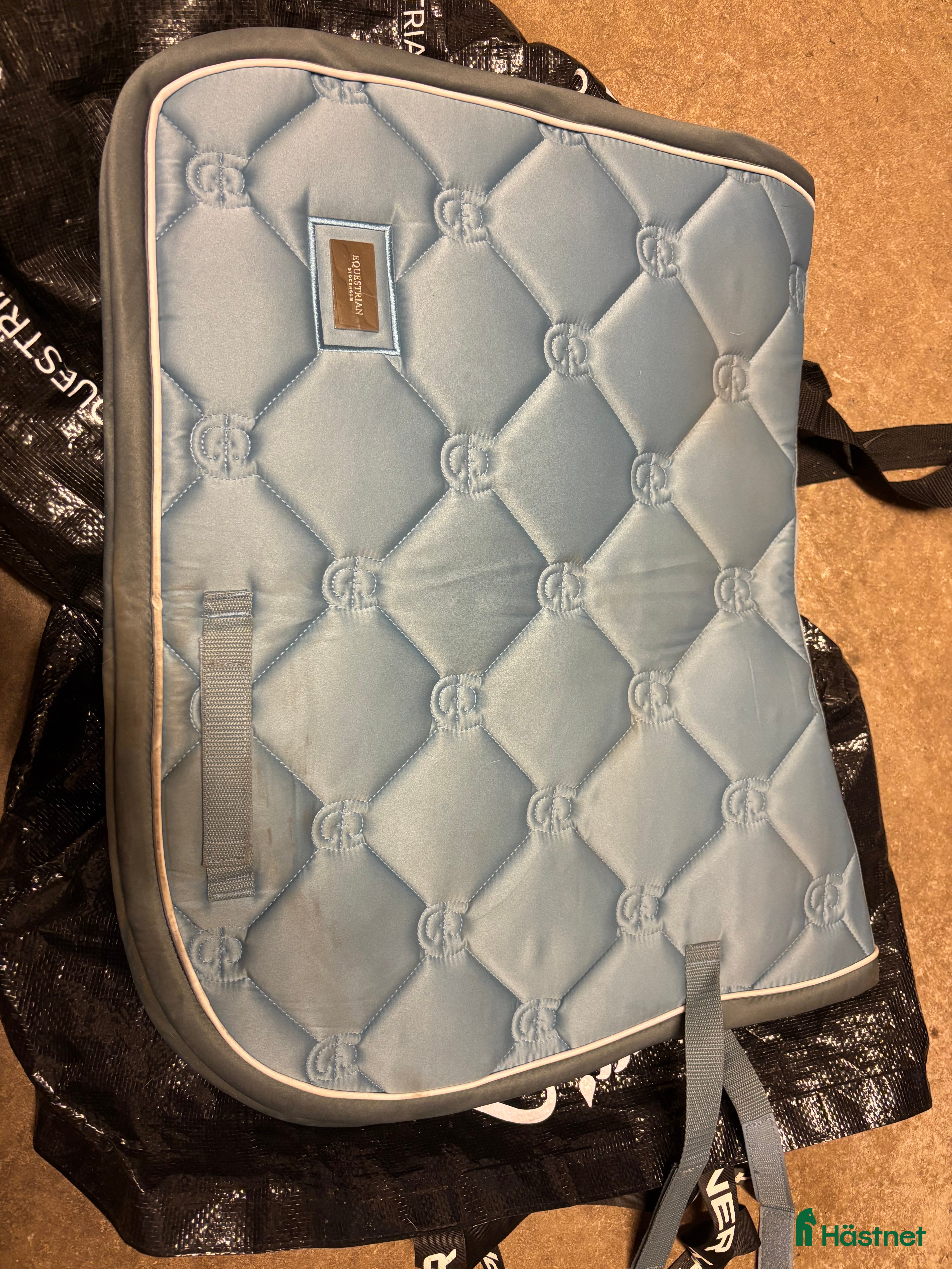 Schabrak & Vojlockar hästutrustning till salu: Equestrian Stockholm  i Lammhult - Annons 2