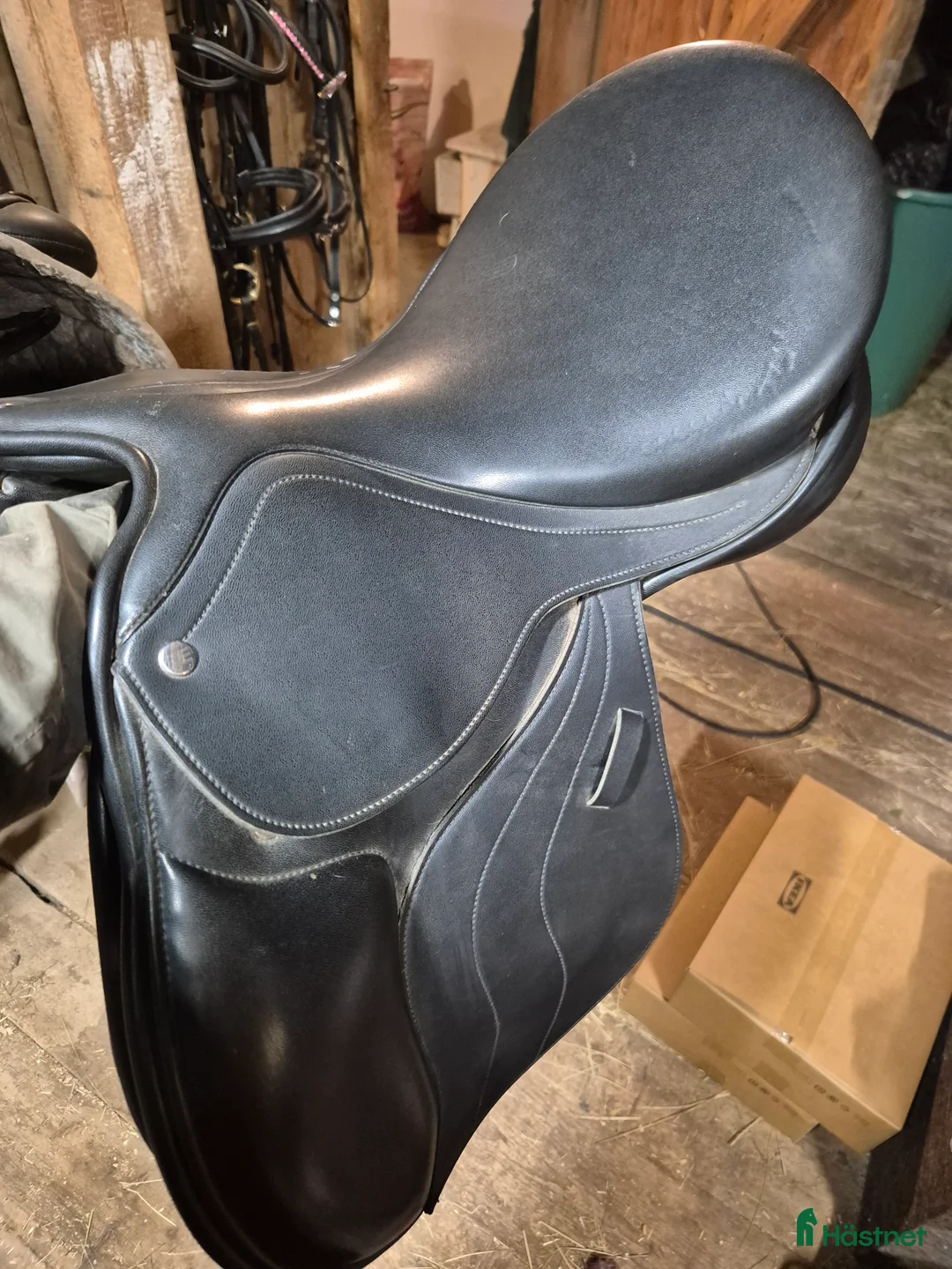Sadlar hästutrustning till salu: PE ponny hoppsadel  i Åmotsbruk - Annons 1