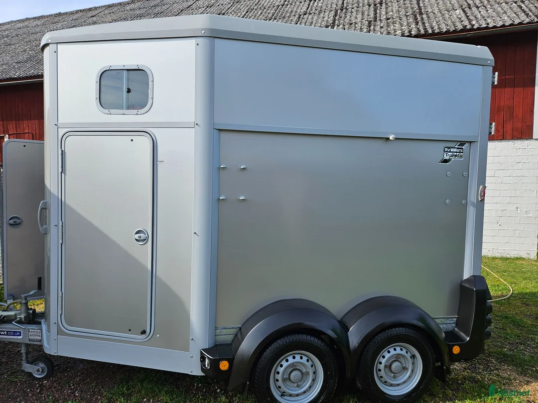 Hästtransporter  fordon & transport till salu: Ifor Williams HB 506 i Broddetorp - Annons 1