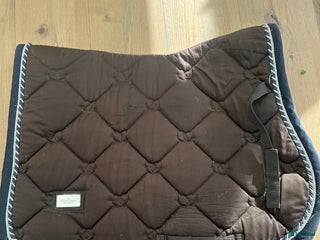 Schabrak & Vojlockar hästutrustning till salu: Equestrian Stockholm schabrak i Ludvika - Annons 6