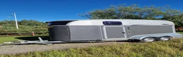 Hästtransporter  fordon & transport till salu: Thule Premium Grand Prix  - Annons 1