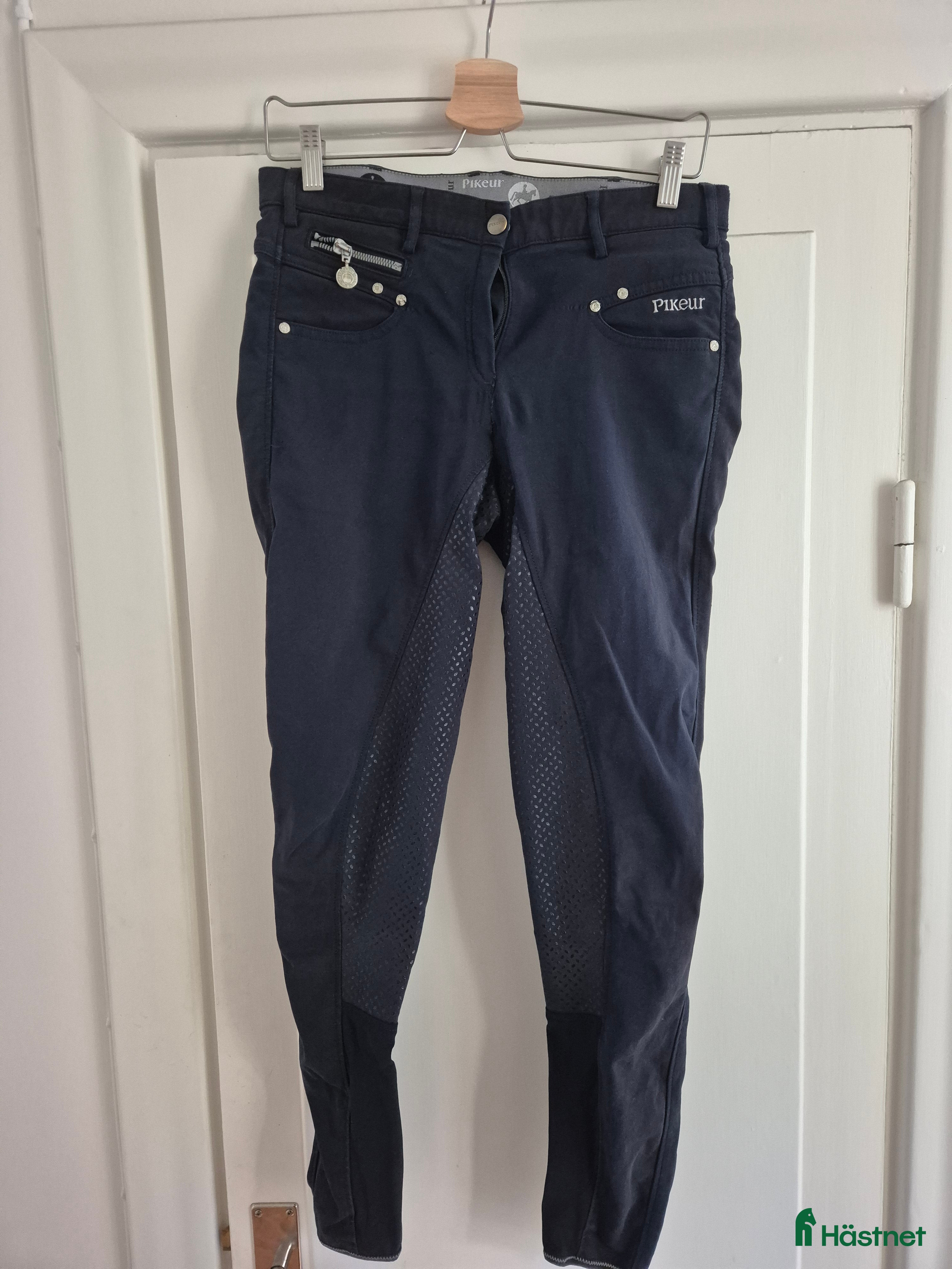 Ridbyxor ryttarutrustning till salu: Pikeur-ridbyxor  i Uppsala - Annons 1