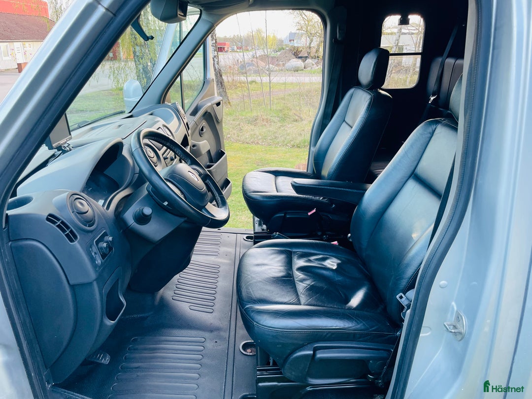 Hästlastbilar  fordon & transport till salu: Hästlastbil B-Kort Renault Master 3.5 T i Lenhovda - Annons 8