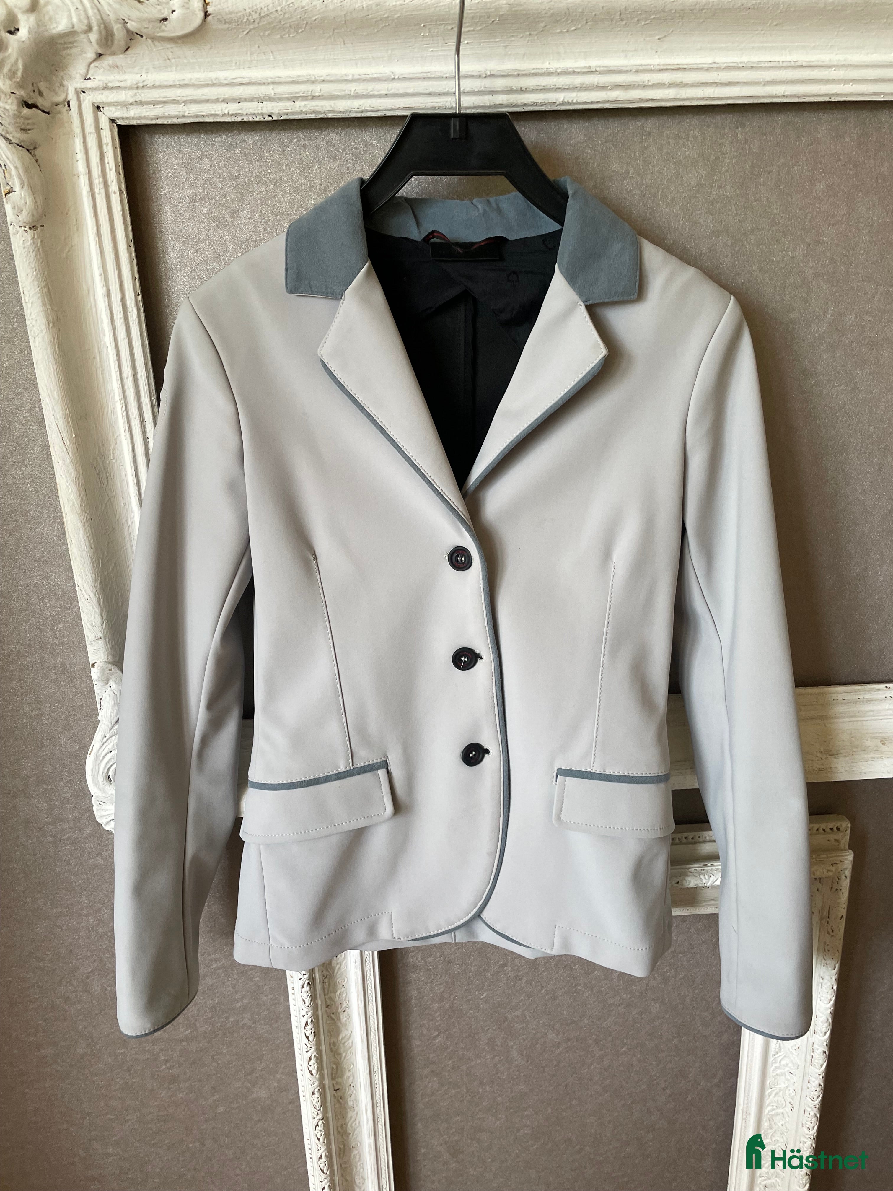 Jackor &amp; Kavajer ryttarutrustning till salu: Super fin Cavalleria Toscana kavaj i Simlångsdalen - Annons 5