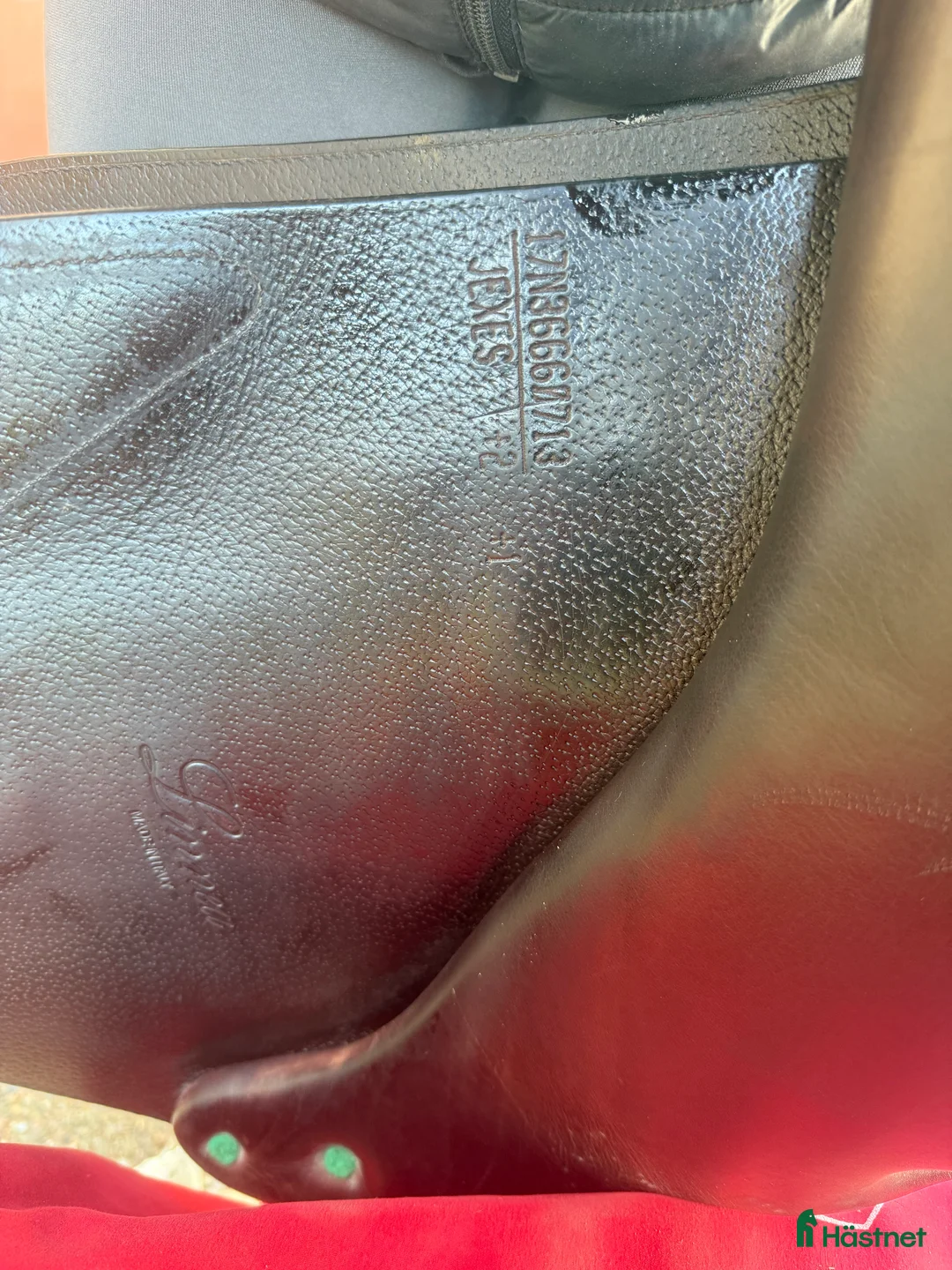 Sadlar hästutrustning till salu: Equipe Expression med Kalvskinn  - Annons 8