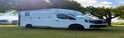 Hästlastbilar  fordon & transport till salu: NY Horsepartner Equimax - Renault Master - Annons 3