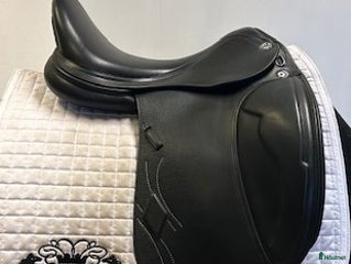 Sadlar hästutrustning till salu: Dressyrsadel Prestige Philosophy 17" i Uppsala - Annons 19