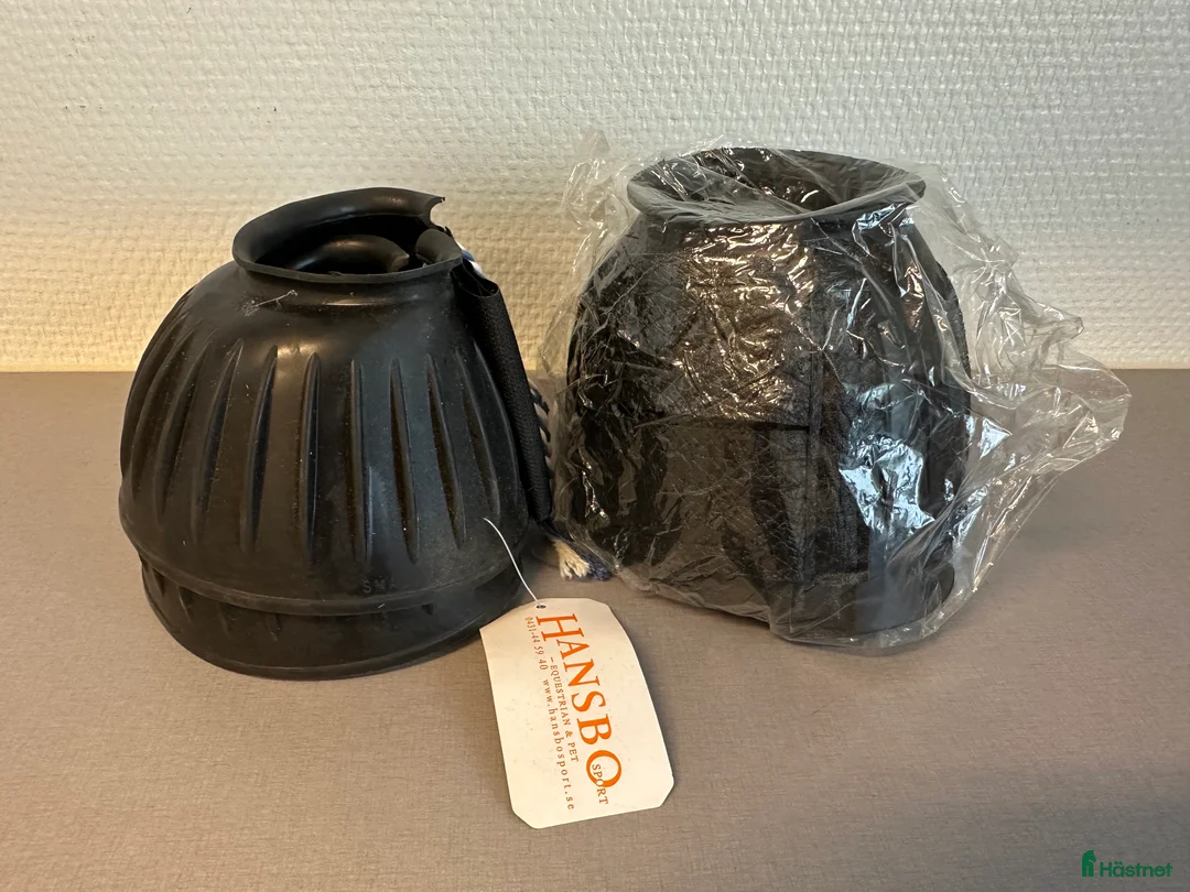 Benskydd hästutrustning till salu: Svarta boots storlek S - Annons 1