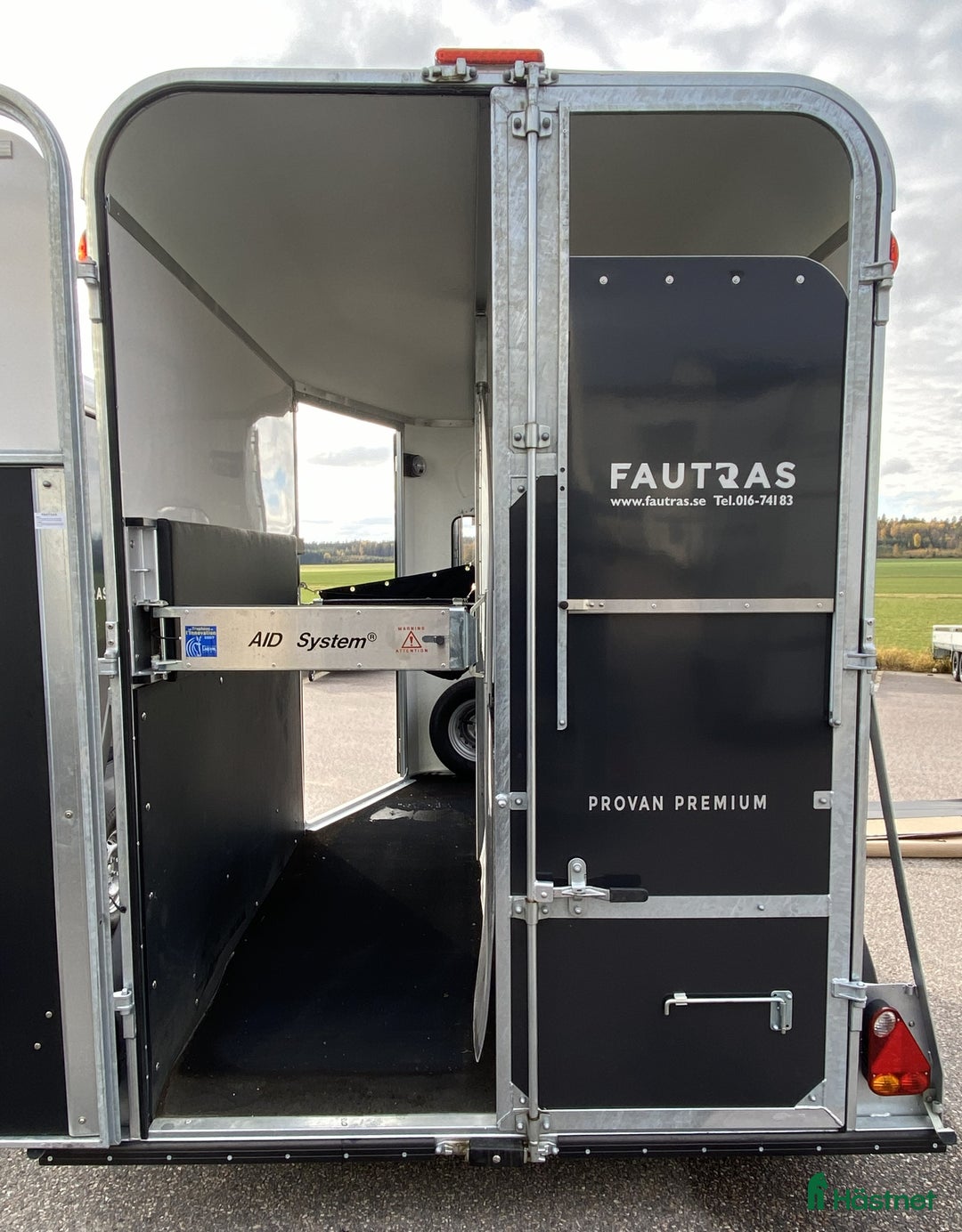 Hästtransporter  fordon & transport till salu: Fautras m AidSystem 2025 gamla fronten i Kvicksund - Annons 3