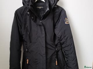 Jackor & Kavajer ryttarutrustning till salu: Vinterkappa i Ludvika - Annons 4