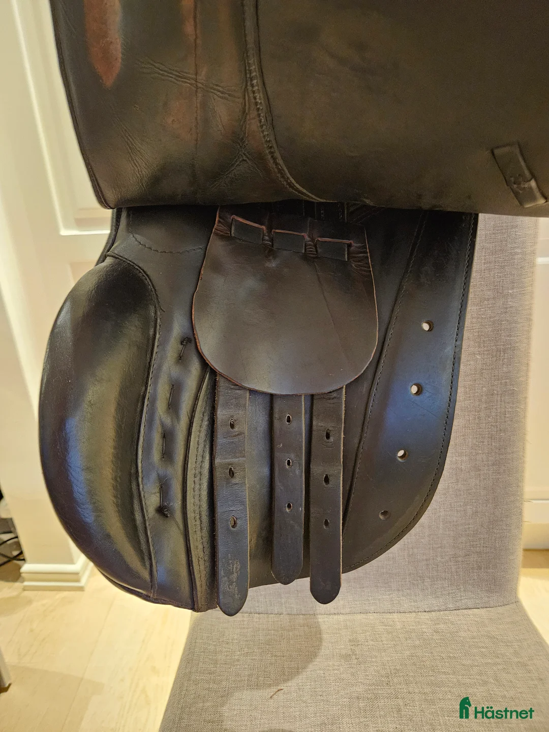 Sadlar hästutrustning till salu: 17'' Sommer Allroundsadel i Österbybruk - Annons 5
