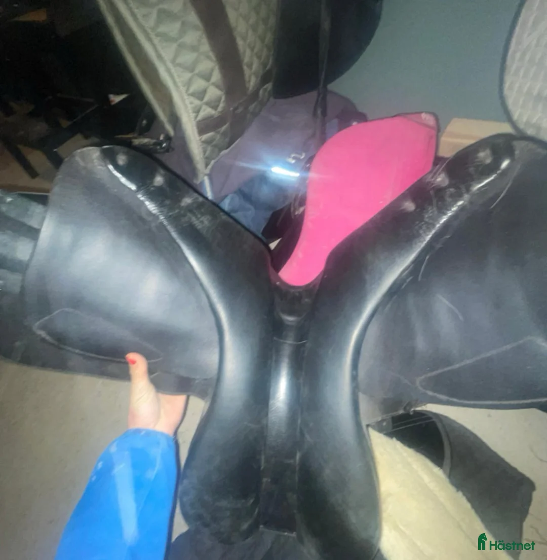 Sadlar hästutrustning till salu: Pessoa pony 16”/MW i Bro - Annons 5