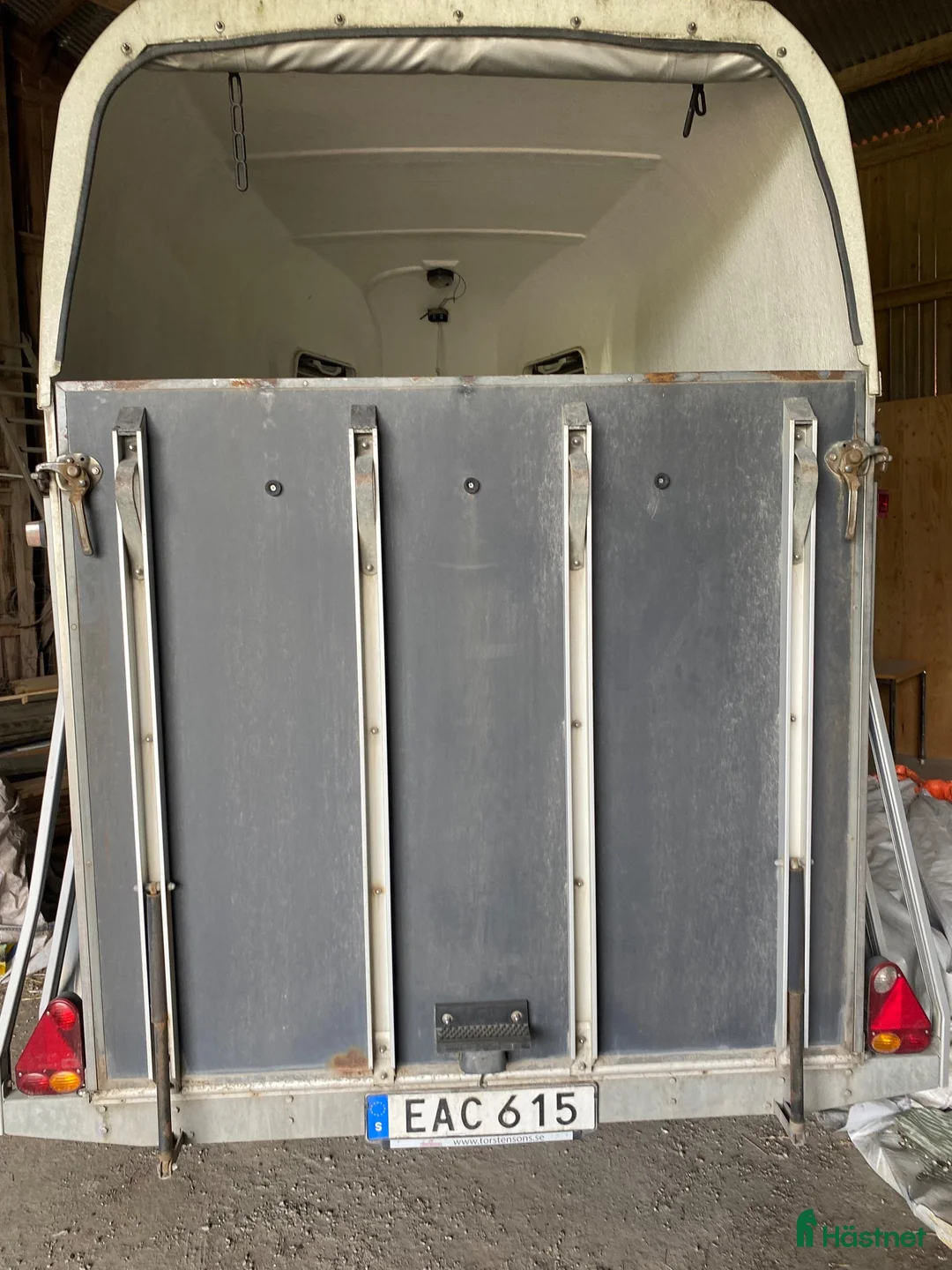 Hästtransporter  fordon & transport till salu: Hästtransport  - Annons 2
