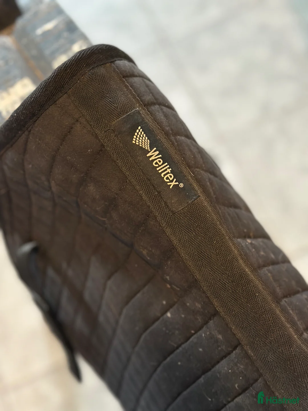 Schabrak & Vojlockar hästutrustning till salu: Back on track  - Annons 2