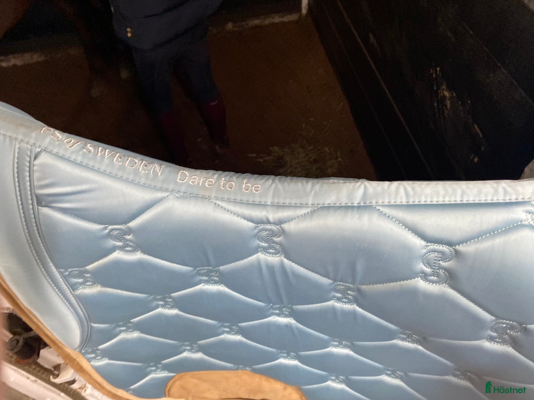 Schabrak & Vojlockar hästutrustning till salu: Nytt PS schabrak  i Årsta - Annons 2