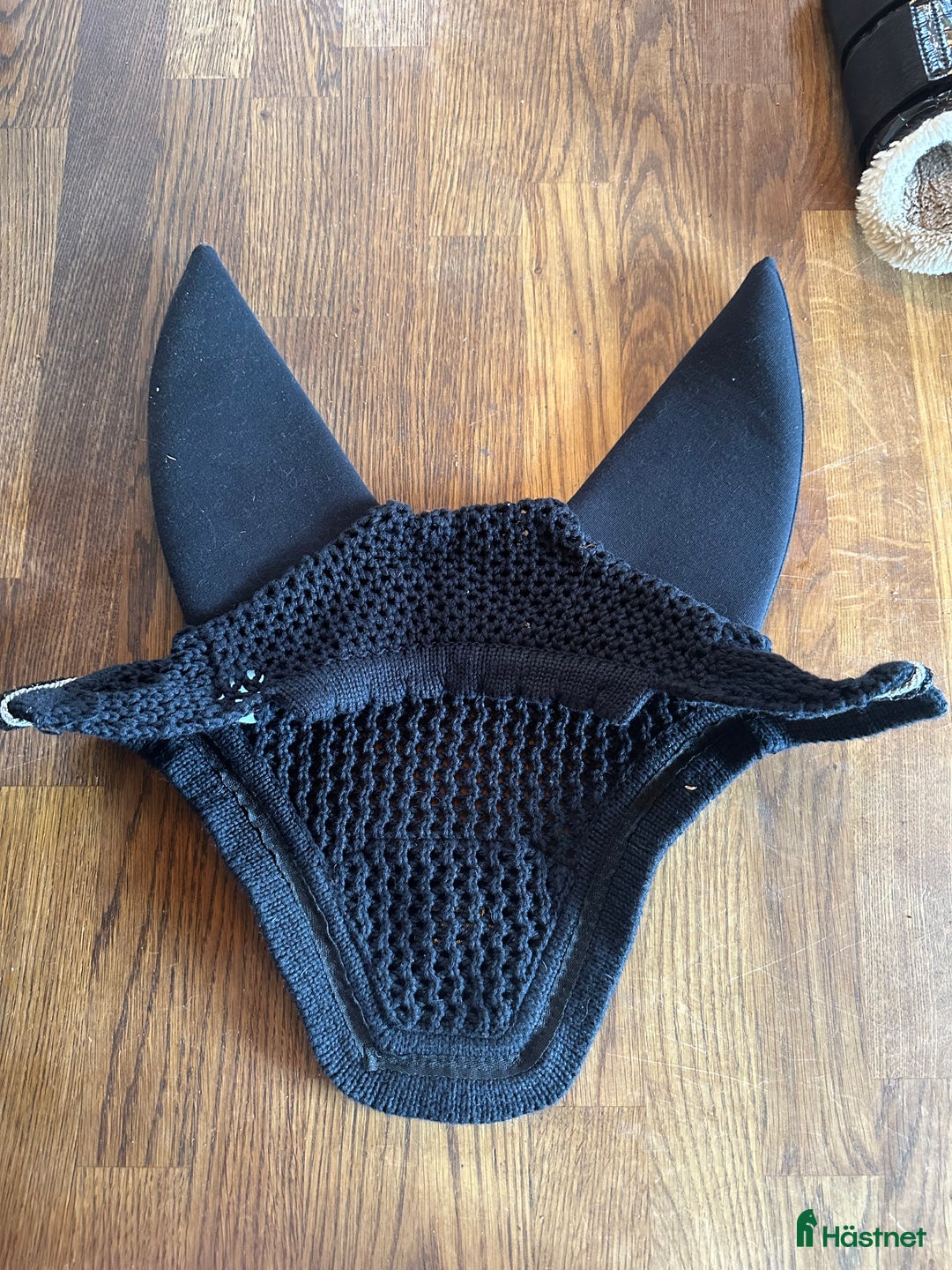 Övrig Hästutrustning hästutrustning till salu: Vadderad huva från equiline  i Rättvik - Annons 2