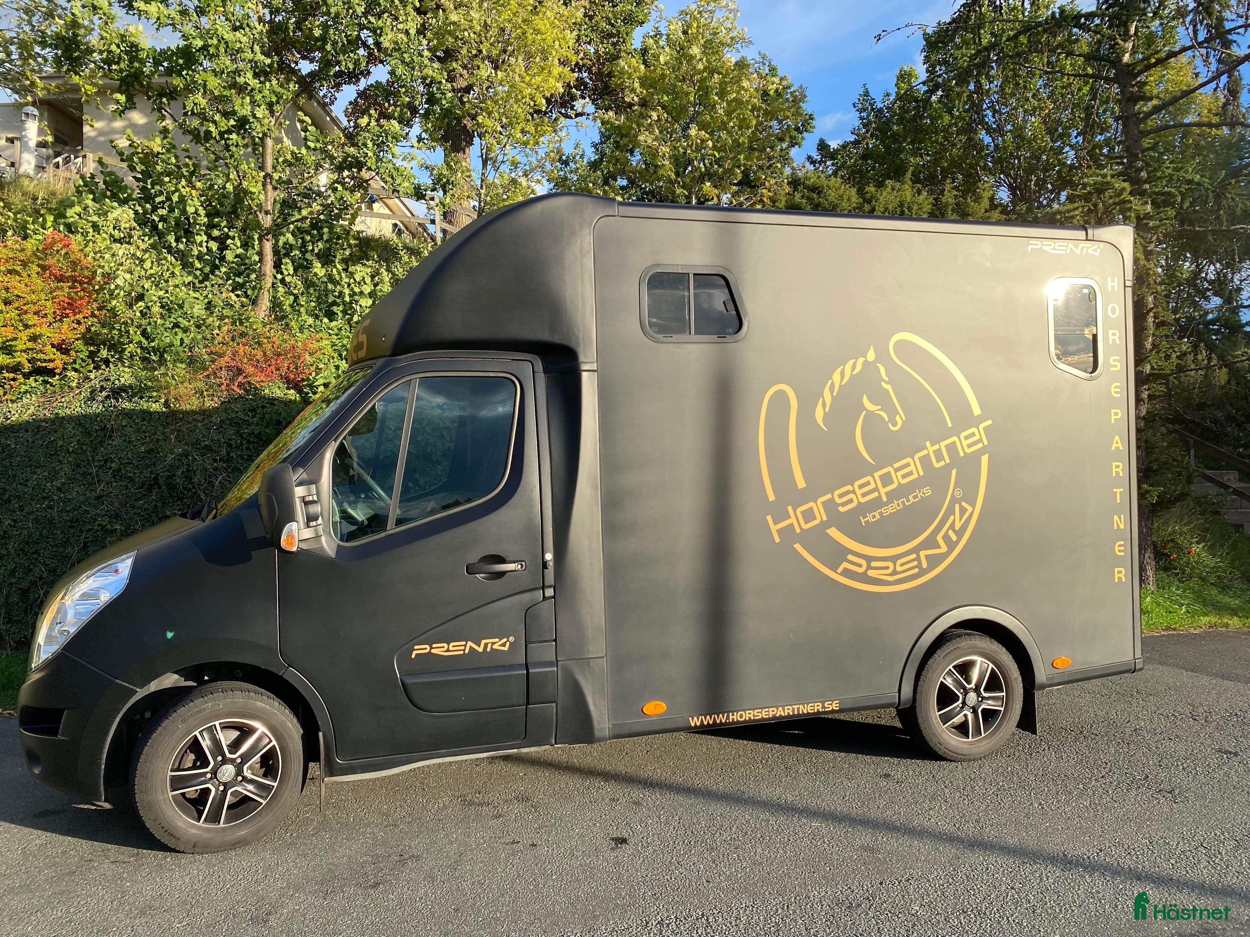 Hästlastbilar  fordon & transport till salu: Renault Master 3-sits, 2500 mil  i Lidingö - Annons 12