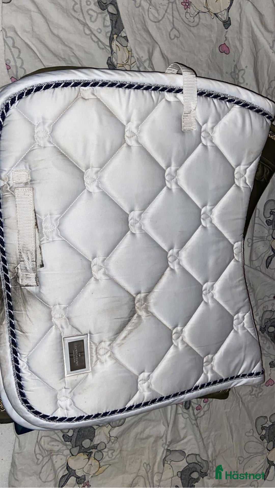 Schabrak & Vojlockar hästutrustning till salu: Dressyrschabrak i Pålsboda - Annons 3