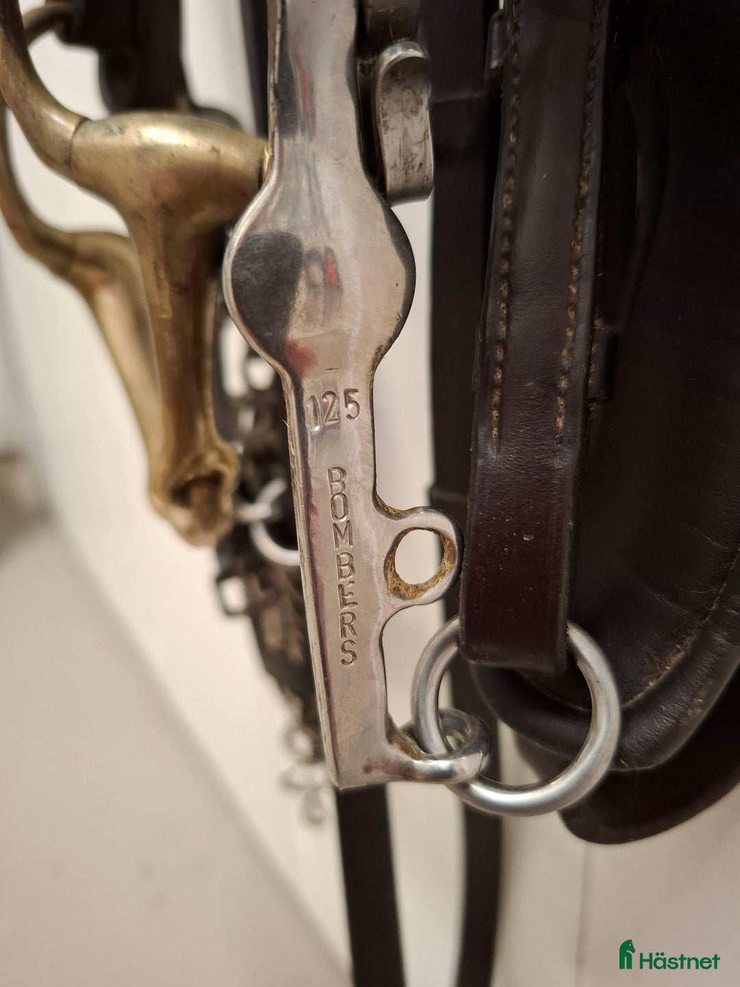 Träns hästutrustning till salu: Komplett PS kandar i Vara - Annons 4