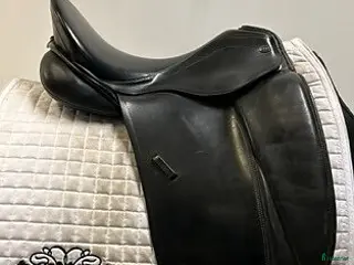 Sadlar hästutrustning Dressyrsadel Pfiff Amaretto 16,5" i Uppsala - Annons 7