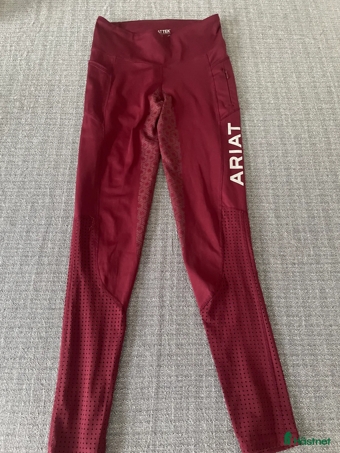 Ridbyxor ryttarutrustning till salu: Fina Ariat ridbyxor - Annons 1