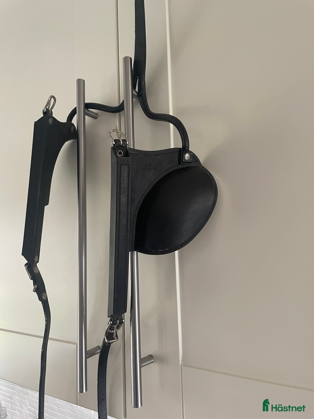 Övrig Travutrustning trav till salu: Racingtack 3/4 stängt i Rosersberg - Annons 1