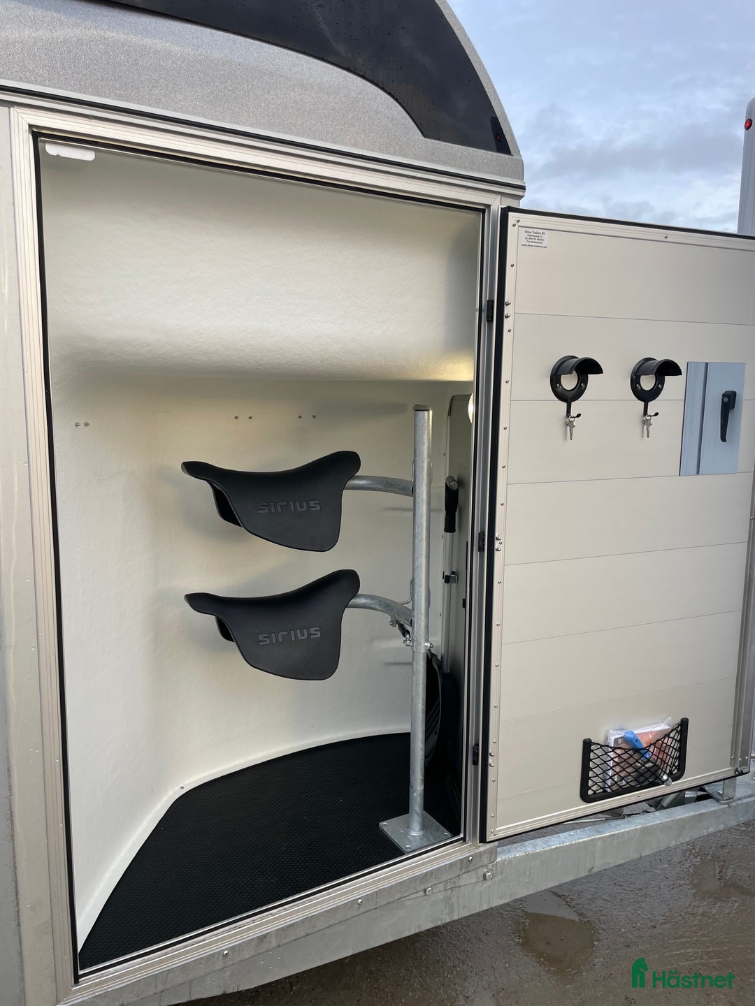 Hästtransporter  fordon & transport till salu: Slitstark och marknadens stabilaste konstruktion. i Flyinge - Annons 8