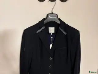 Jackor & Kavajer ryttarutrustning till salu: Samshield kavaj i Vetlanda - Annons 22