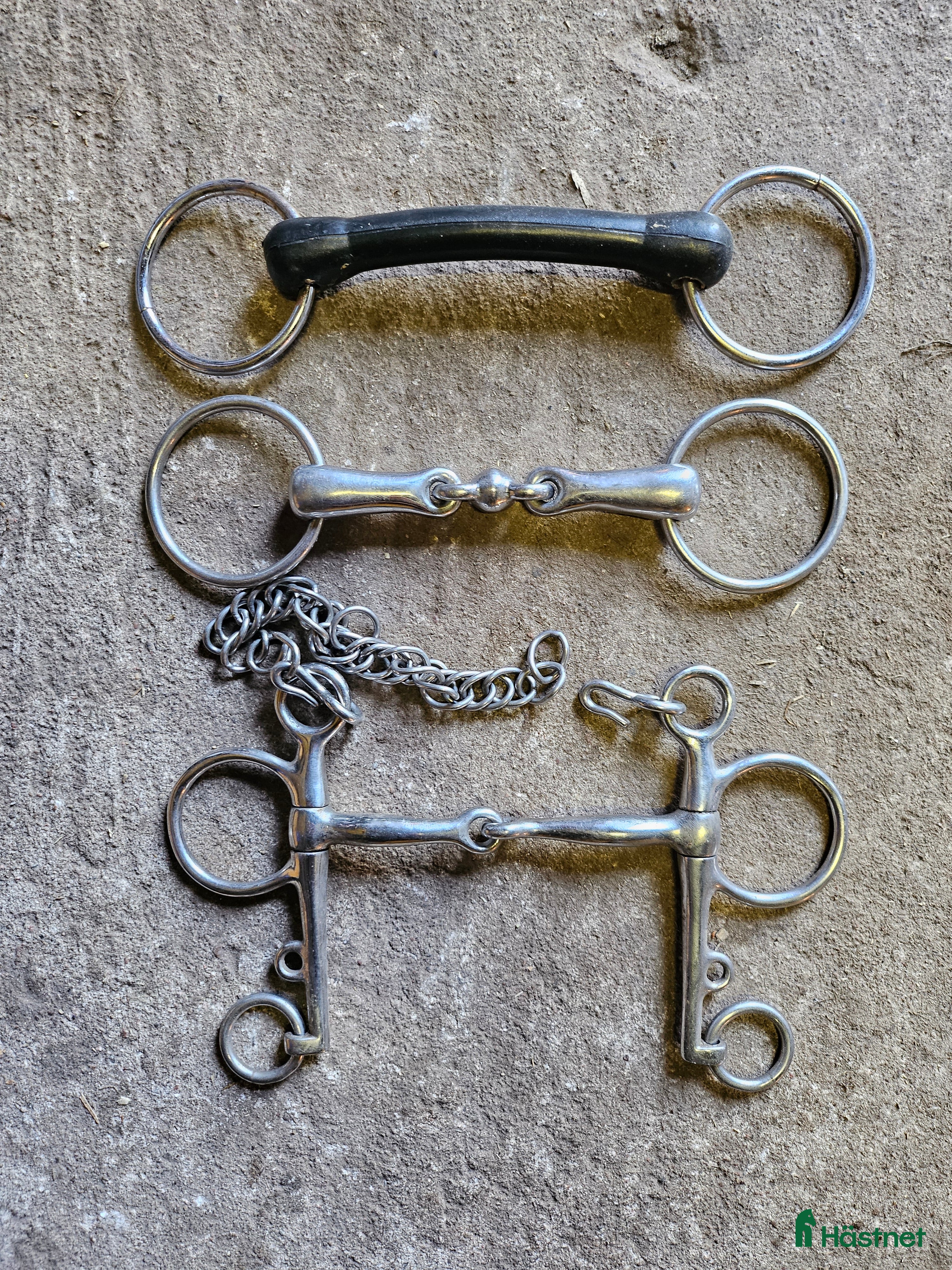 Bett hästutrustning till salu: Olika bett i Halmstad - Annons 4