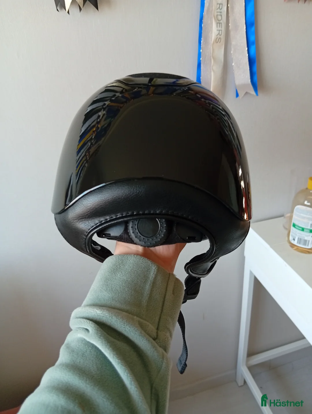 Hjälmar ryttarutrustning till salu: Helt ny hjälm! - Annons 7
